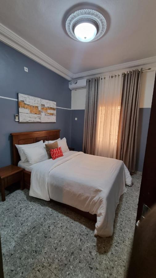 Appart Hotel Mireille Яунде Екстер'єр фото