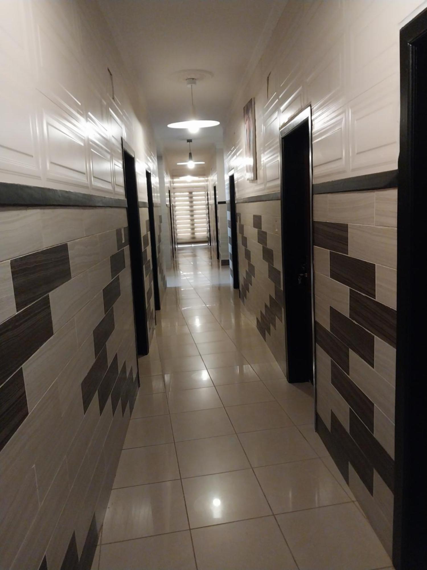 Appart Hotel Mireille Яунде Екстер'єр фото
